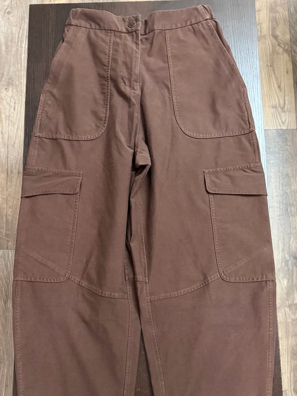Lululemon Women’s Brown Light Utilitech Cargo Pocket High-Rise Pant. Size 25